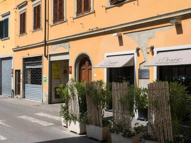 Locale Commerciale in vendita a Figline e Incisa Valdarno, Figline Valdarno