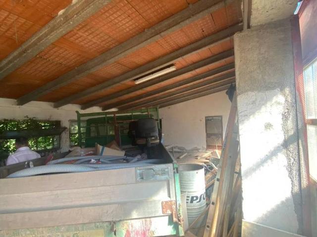 Locale Commerciale in vendita a Figline e Incisa Valdarno, Figline Valdarno