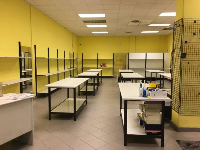Locale Commerciale in vendita a Unione Comuni Modenesi Area Nord, Finale Emilia