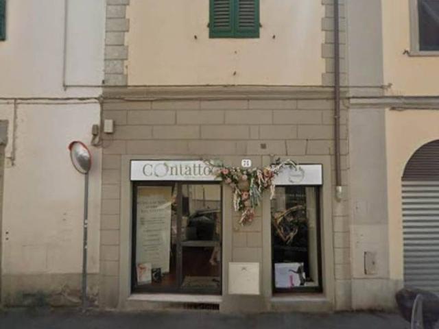 Locale Commerciale in vendita a Quartiere 2, Firenze