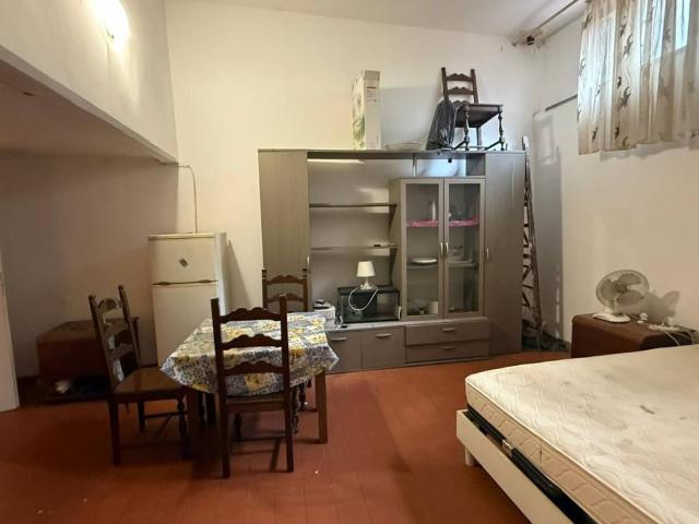 Locale Commerciale in vendita a Quartiere 5, Firenze