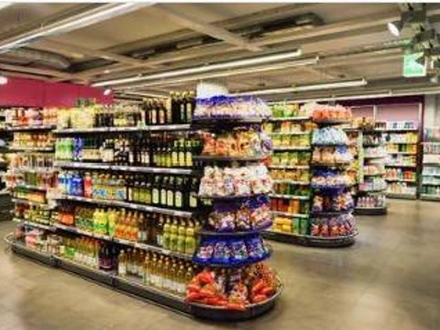 Locale Commerciale in vendita a Mantignano, Firenze