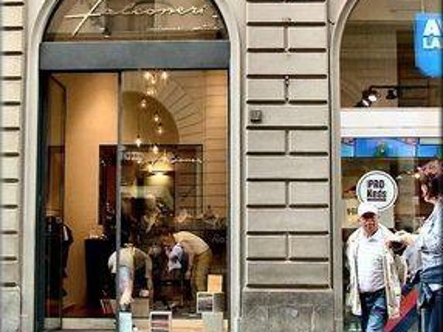 Locale Commerciale in vendita a Quartiere 2, Firenze