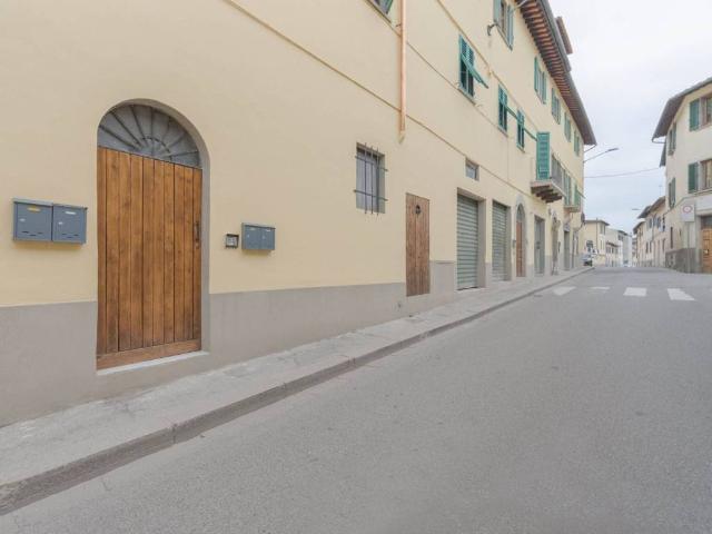 Locale Commerciale in vendita a Quartiere 3, Firenze