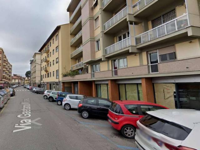 Locale Commerciale in vendita a Romito, Firenze