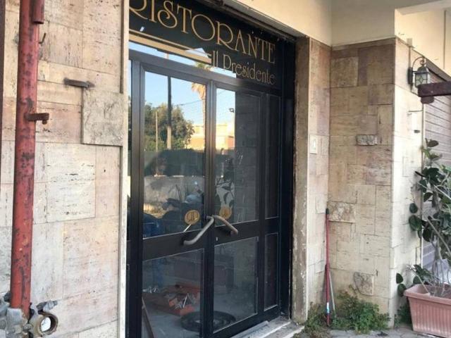 Locale Commerciale in vendita a Passoscuro, Roma Capitale