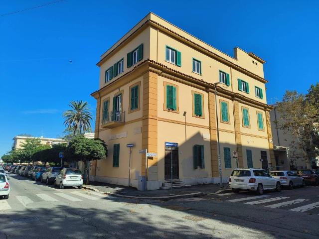 Locale Commerciale in vendita a Roma Capitale, Lazio