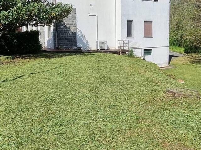 Locale Commerciale in vendita a Unione di comuni Montana Lunigiana, Fivizzano