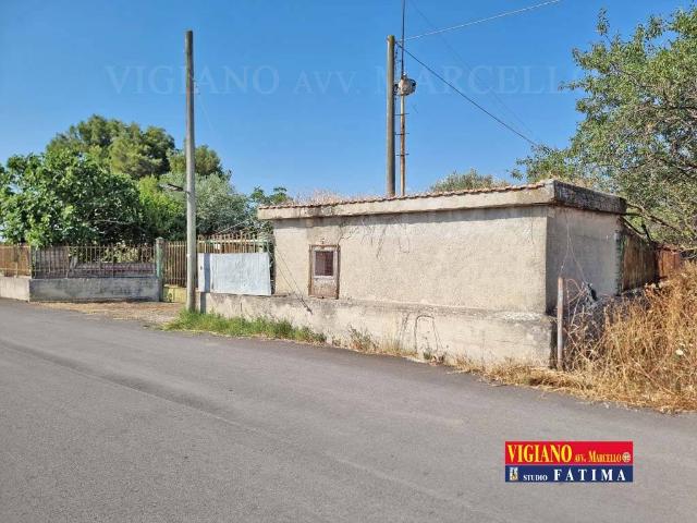 Locale Commerciale in vendita a Puglia, Foggia
