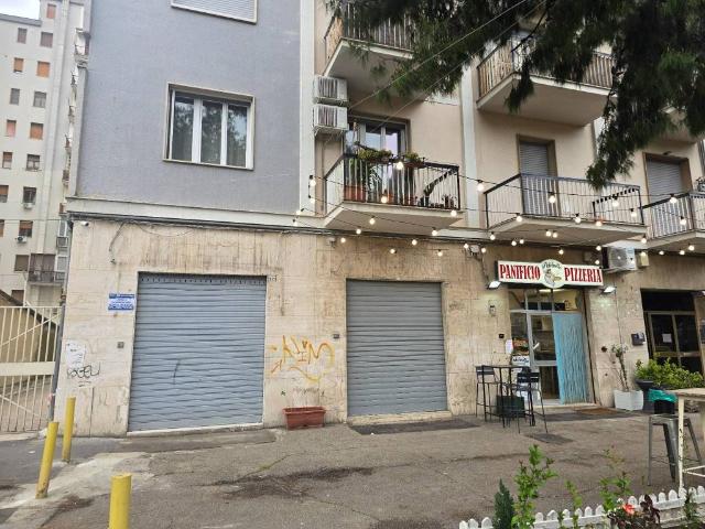 Locale Commerciale in vendita a Foggia