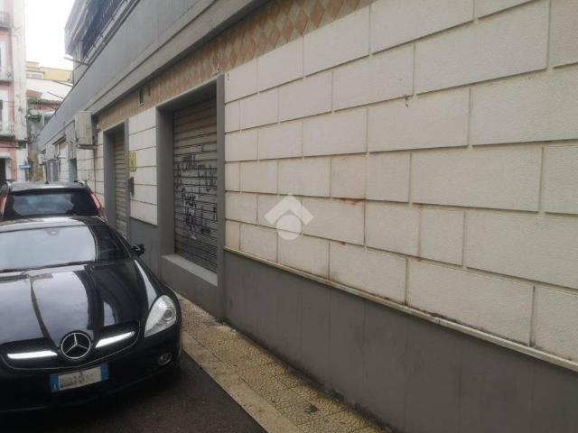 Locale Commerciale in vendita a Foggia
