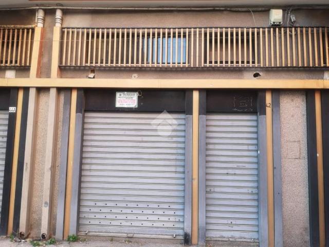 Locale Commerciale in vendita a Puglia, Foggia
