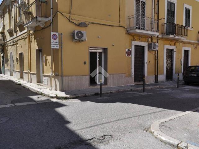Locale Commerciale in vendita a Puglia, Foggia