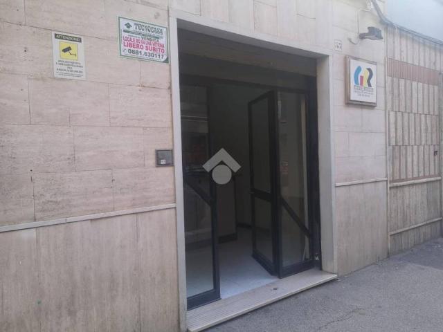 Locale Commerciale in vendita a Puglia, Foggia