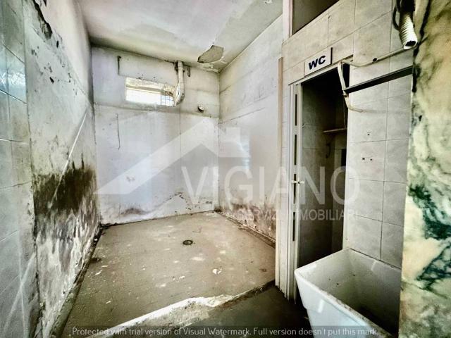 Locale Commerciale in vendita a Puglia, Foggia