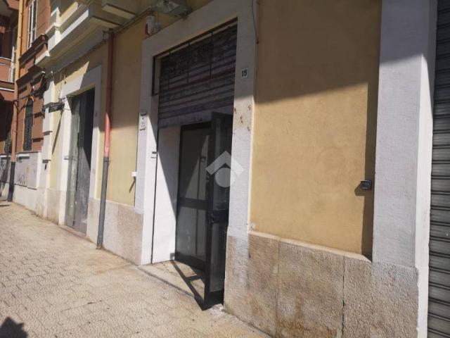 Locale Commerciale in vendita a Puglia, Foggia