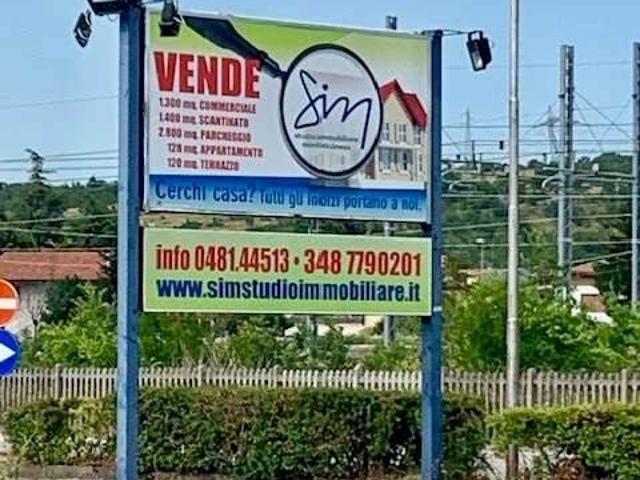 Locale Commerciale in vendita a Fogliano Redipuglia, Friuli-Venezia Giulia