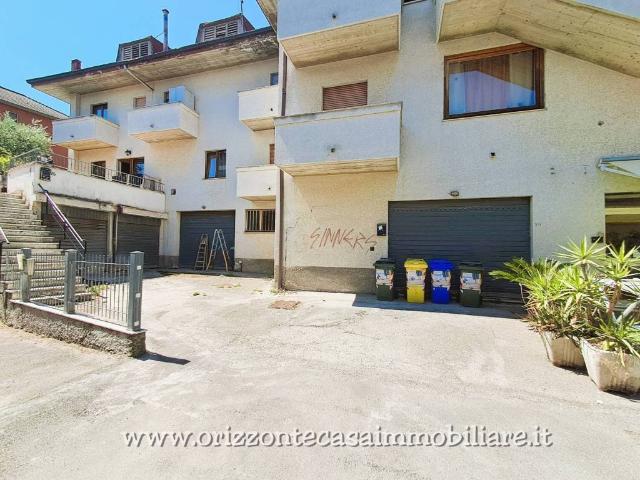 Locale Commerciale in vendita a Marche, Ascoli Piceno