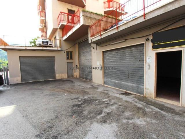 Locale Commerciale in vendita a Marche, Ascoli Piceno
