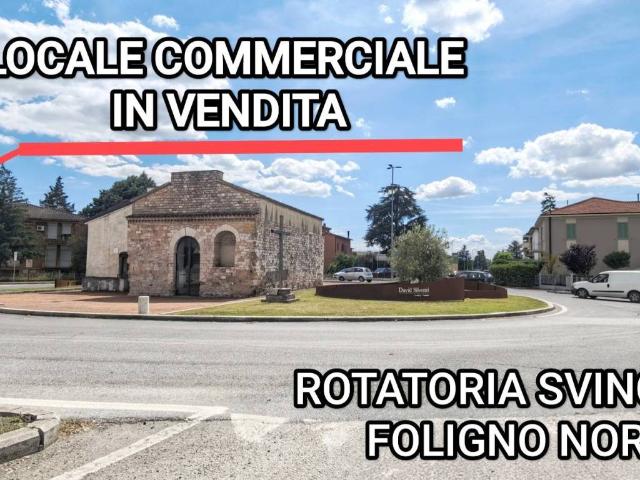 Locale Commerciale in vendita a Foligno, Umbria