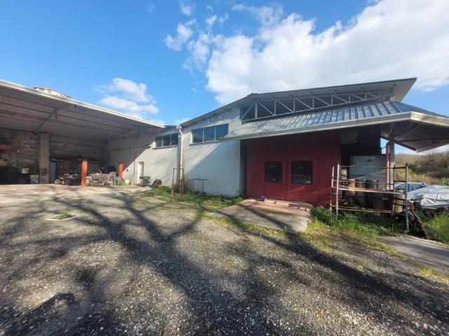 Locale Commerciale in vendita a Monte San Biagio, Fonte Nuova