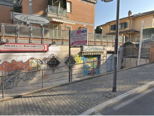 Locale Commerciale in vendita a Tor Lupara, Roma Capitale