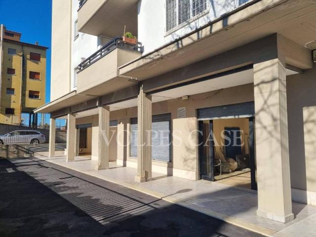 Locale Commerciale in vendita a Tor Lupara, Roma Capitale