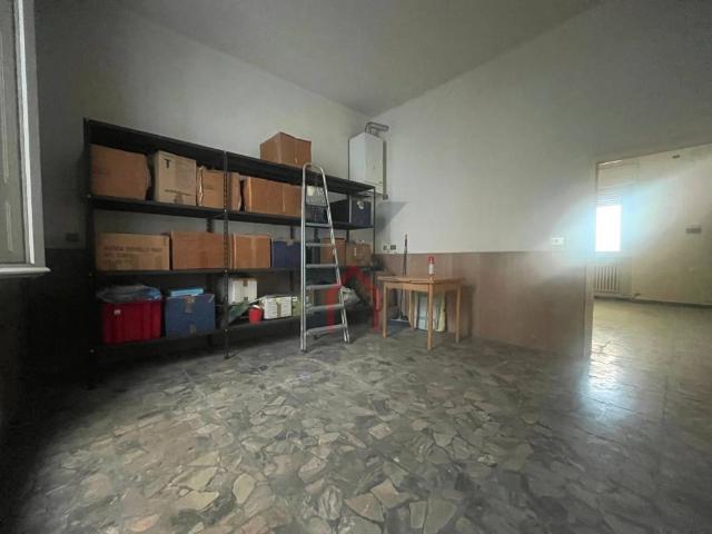Locale Commerciale in vendita a Grandi Italiani, Forlì