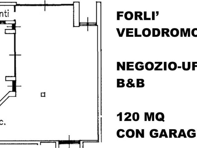 Locale Commerciale in vendita a Unione di Comuni della Romagna Forlivese, Quattro