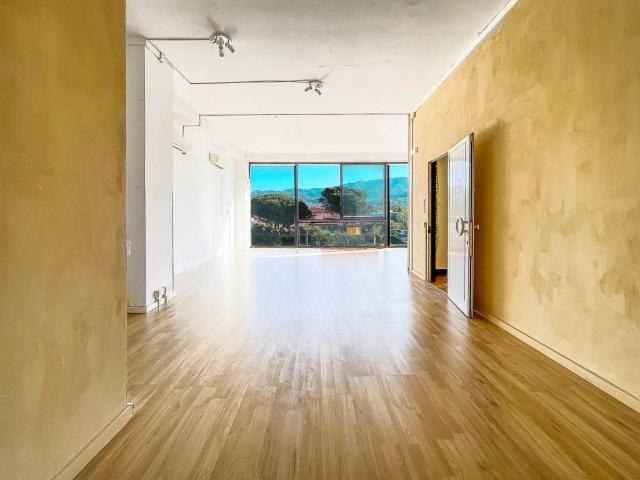 Locale Commerciale in vendita a Unione di comuni Montana Lunigiana, Fosdinovo