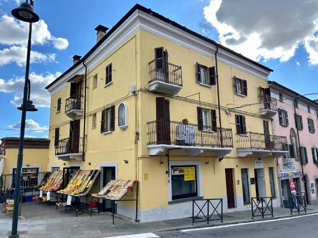 Locale Commerciale in vendita a Piemonte, Cuneo