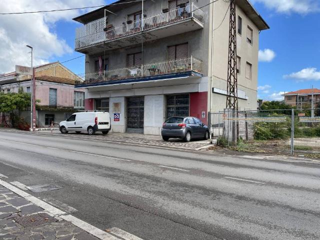 Locale Commerciale in vendita a Francavilla al Mare, Chieti