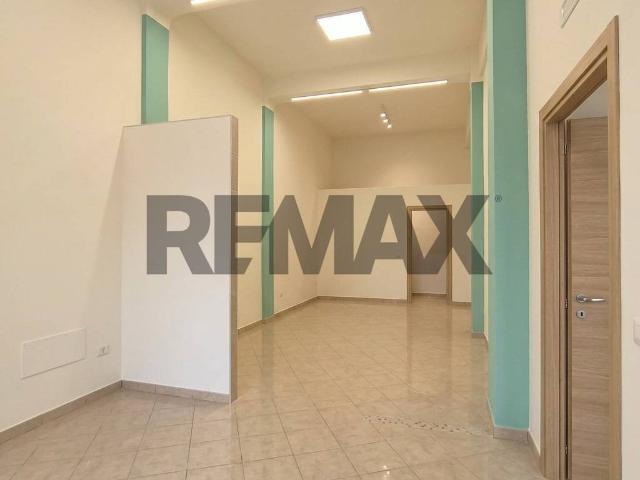 Locale Commerciale in vendita a Vallone, Francavilla Al Mare