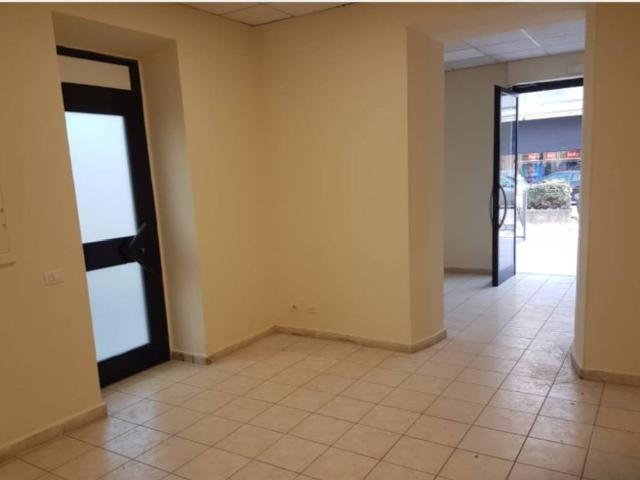 Locale Commerciale in vendita a De Matthaeis, Frosinone