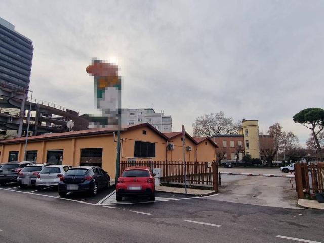 Locale Commerciale in vendita a De Matthaeis, Frosinone