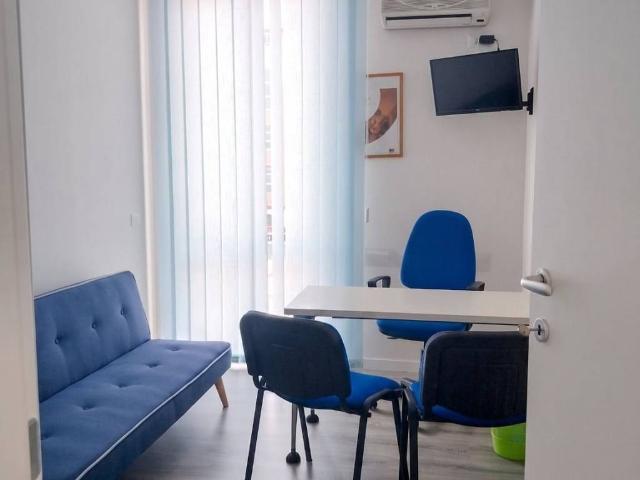 Locale Commerciale in vendita a De Matthaeis, Frosinone