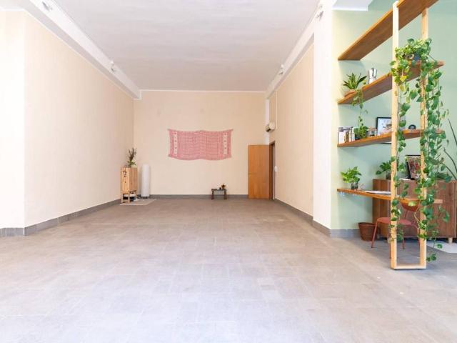 Locale Commerciale in vendita a Unione dei Comuni Circondario dell'Empolese Valdelsa, Fucecchio