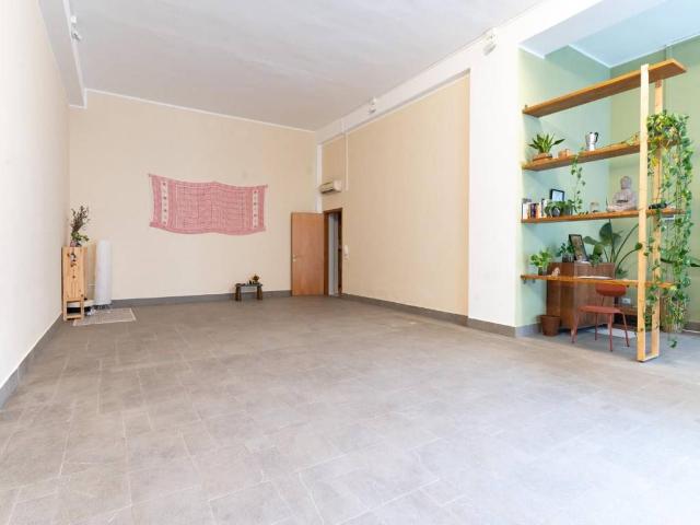 Locale Commerciale in vendita a Unione dei Comuni Circondario dell'Empolese Valdelsa, Fucecchio
