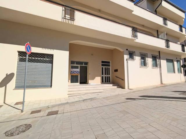 Locale Commerciale in vendita a Furnari, Sicilia