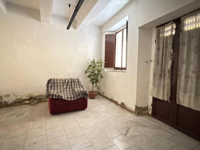 Locale Commerciale in vendita a Unione di Comuni della Romagna Forlivese, Galeata