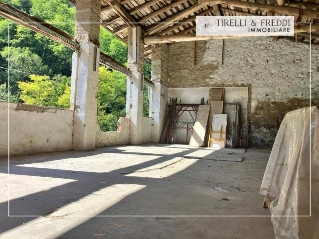 Locale Commerciale in vendita a Comunità montana della valle Trompia, Gardone Val Trompia