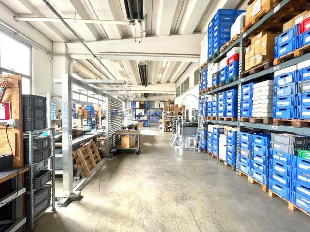 Locale Commerciale in vendita a Gardone Val Trompia, Brescia