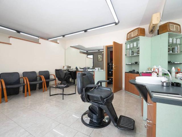 Locale Commerciale in vendita a Gatteo, Reggio Emilia