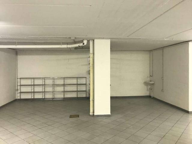 Locale Commerciale in vendita a Comunità montana della Valle Sabbia, Gavardo