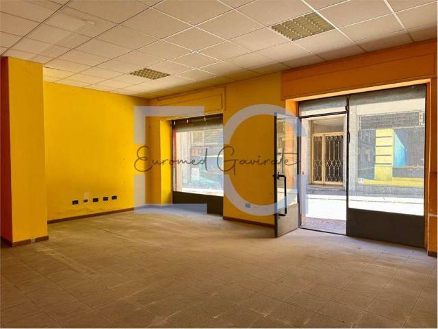 Locale Commerciale in vendita a Comunità Montana Valli del Verbano, Gavirate