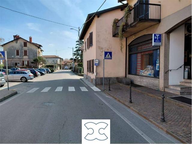 Locale Commerciale in vendita a Comunità Montana Valli del Verbano, Gavirate