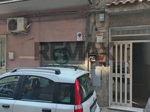 Locale Commerciale in vendita a Gela, Sicilia
