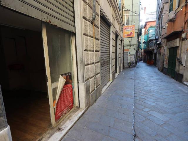 Locale Commerciale in vendita a Prè, Genova