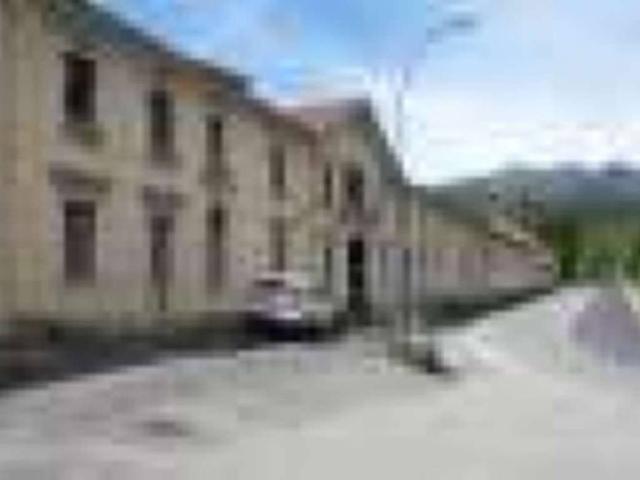 Locale Commerciale in vendita a Unione Montana di Comuni delle Valli di Lanzo, Ceronda e Casternone, Piemonte
