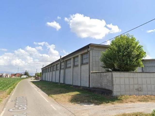 Locale Commerciale in vendita a Ghedi, Lombardia